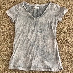 Acid wash grey v neck